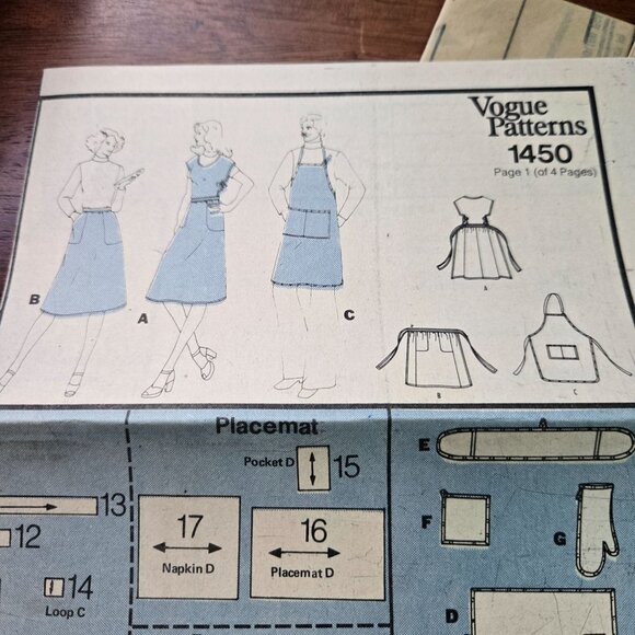 Vogue Patterns 1450 sewing pattern Apron, Placemat, and Potholders UNCUT Medium - Picture 3 of 5